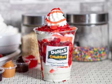 Fresas con Crema Chantilly Mediana 12 oz...