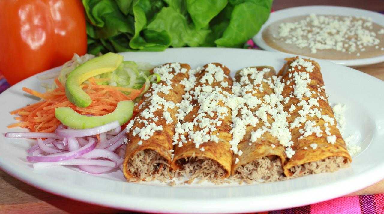 Enchiladas Rojas