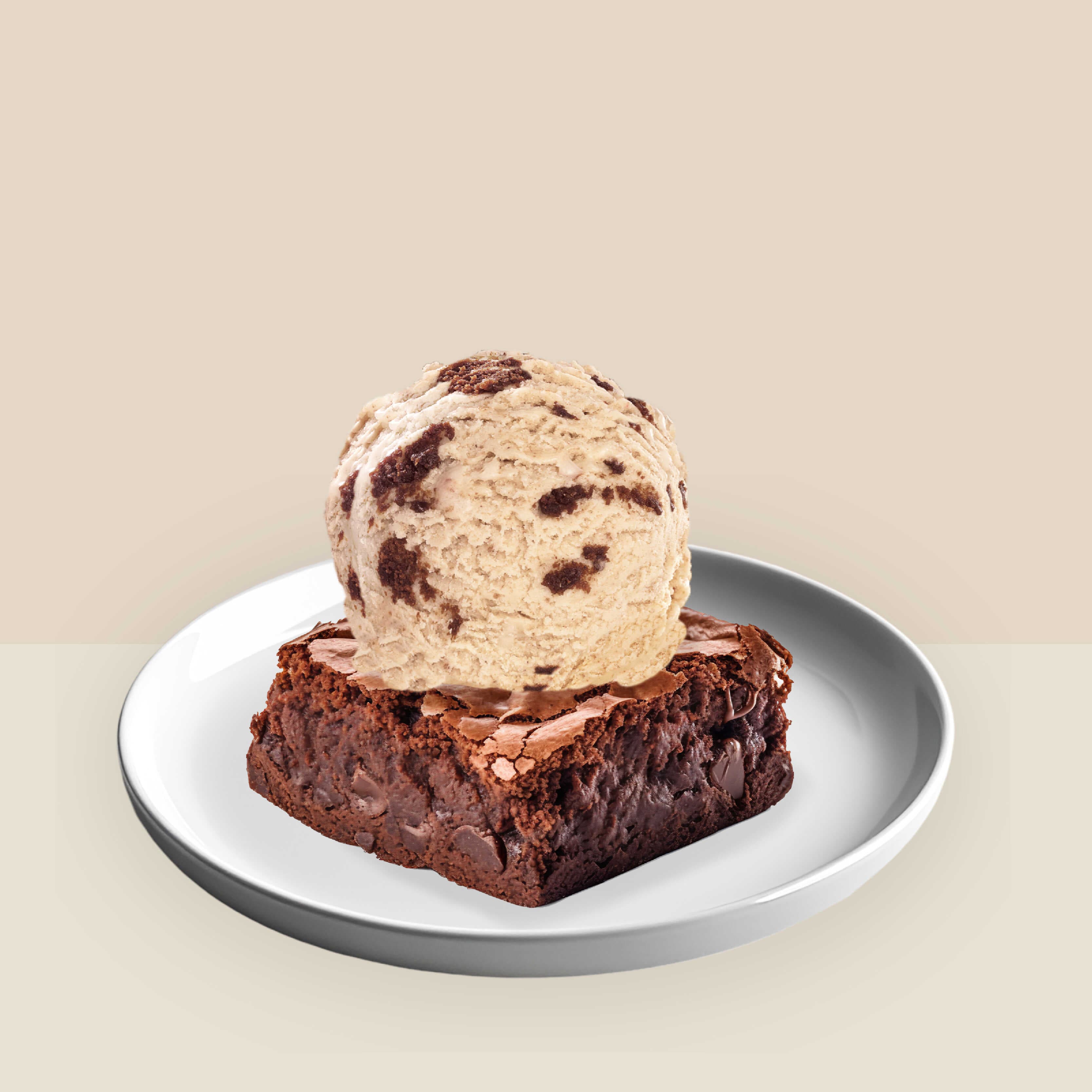 Brownie con Helado de Brownie