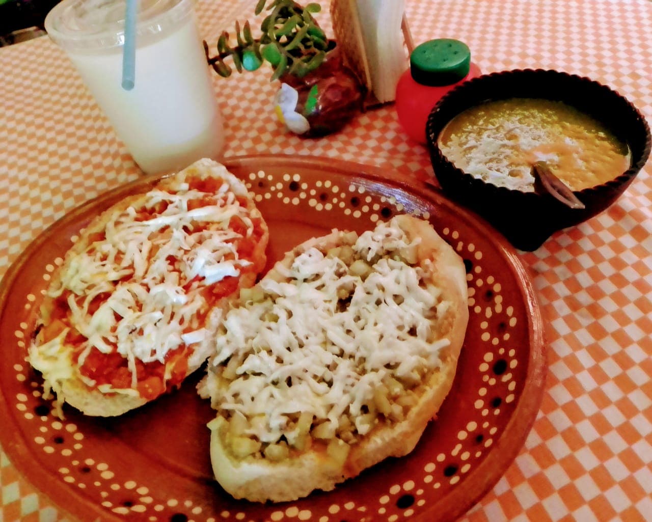Molletes