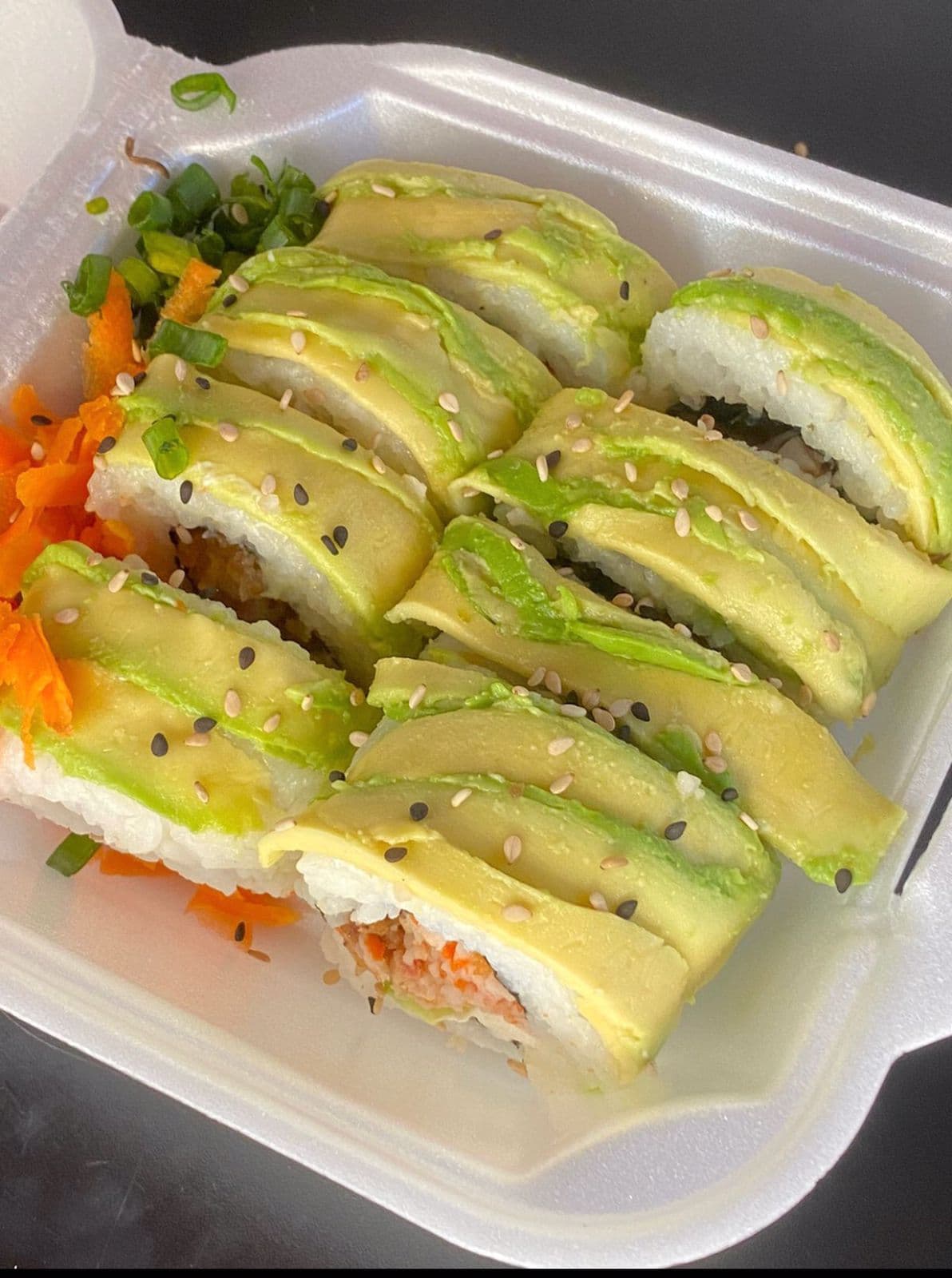 Dragón Roll- (rollo fresco)