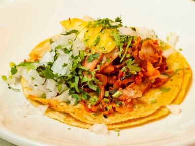 TACO AL PASTOR PLANCHADO