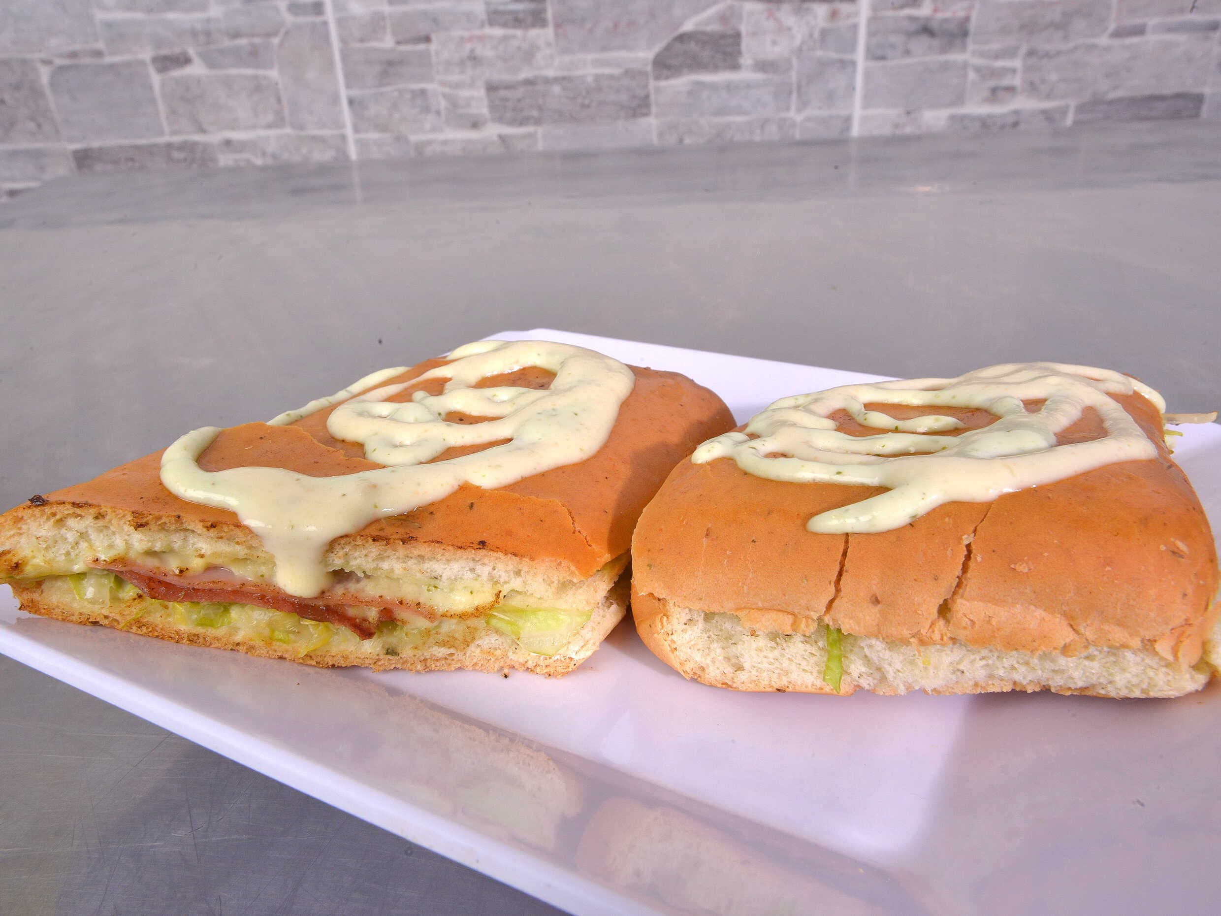 Colita Cubana
