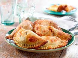 Empanada de Piña con Philadelphia
