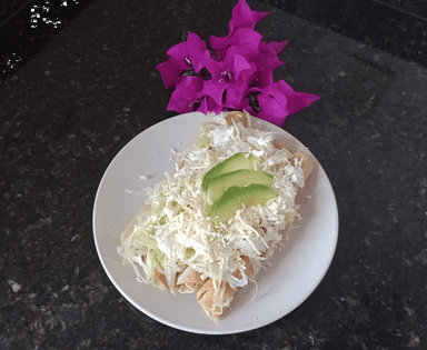 Taco Dorado Pollo