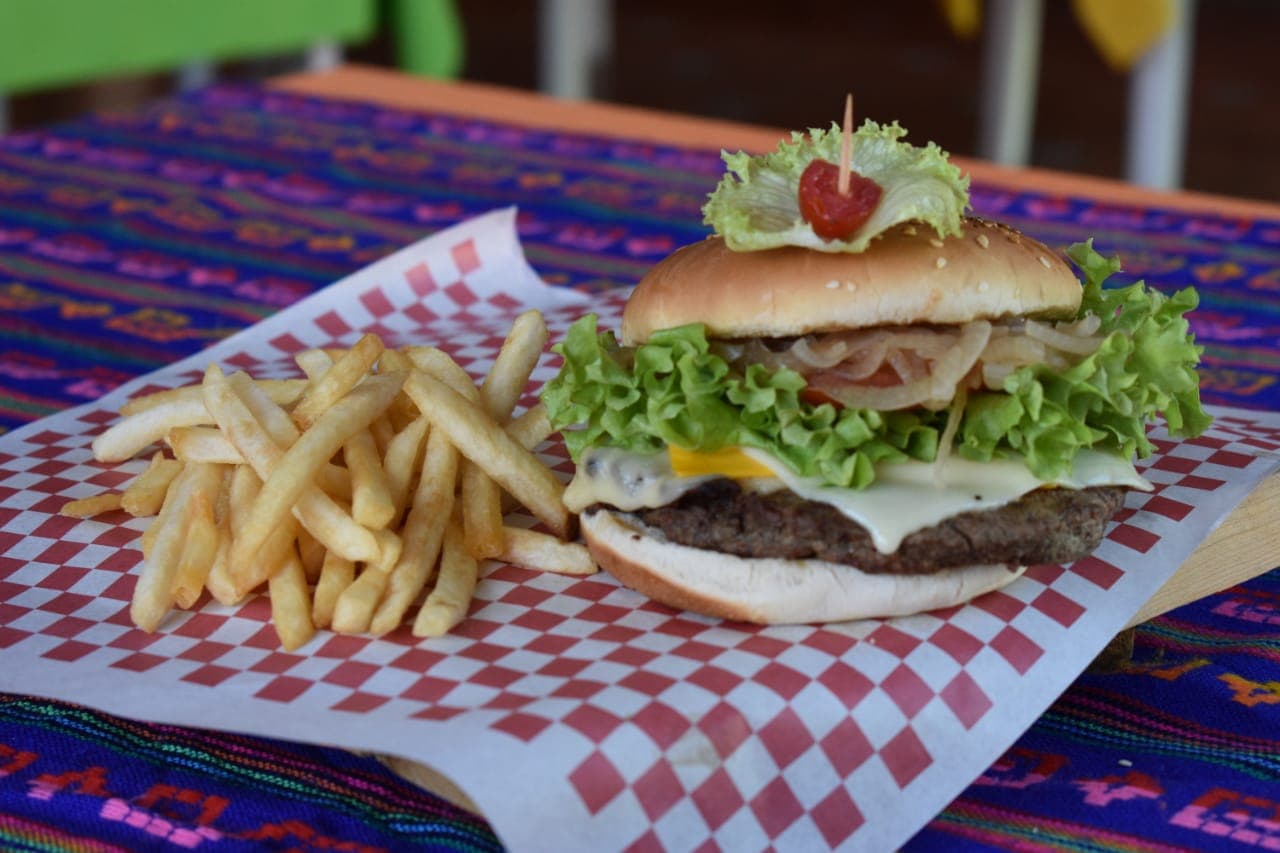 Hamburguesa Triple Queso