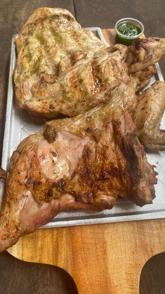 Medio Pollo Carbón