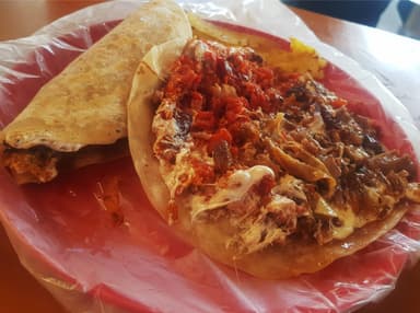 Quesadilla con Carne