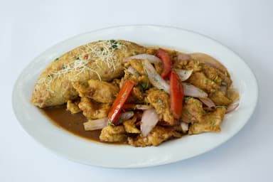 Pescado al Jugo con Tacu Tacu