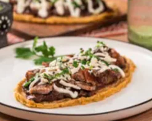 Huarache de Chuleta con Queso