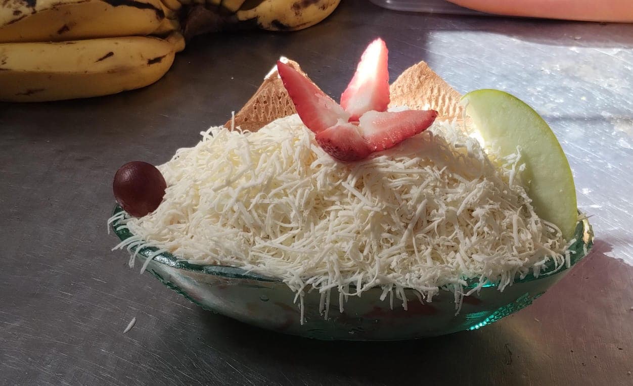 2 Ensaladas de Frutas Corrientes
