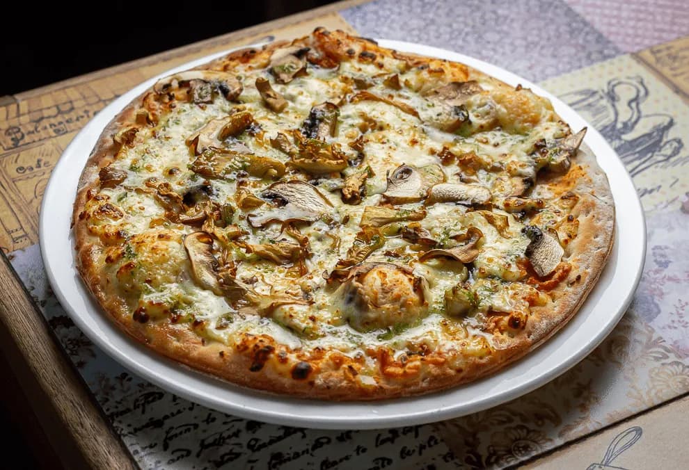 Pizza 4 Quesos
