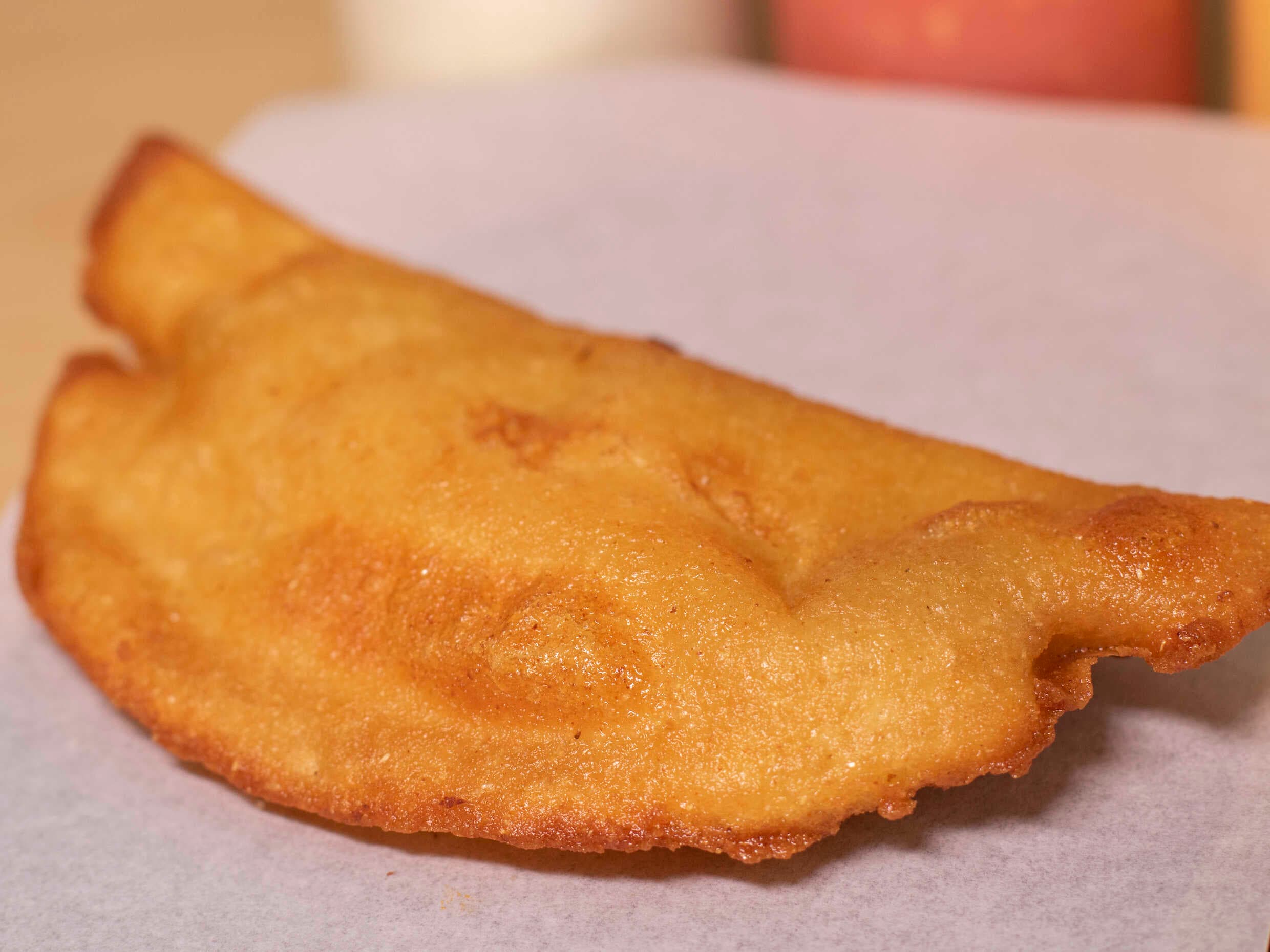 Empanada de Cerdo Solterita