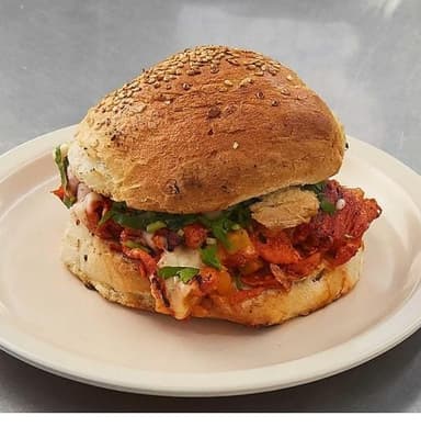Cemita de Pastor con Queso