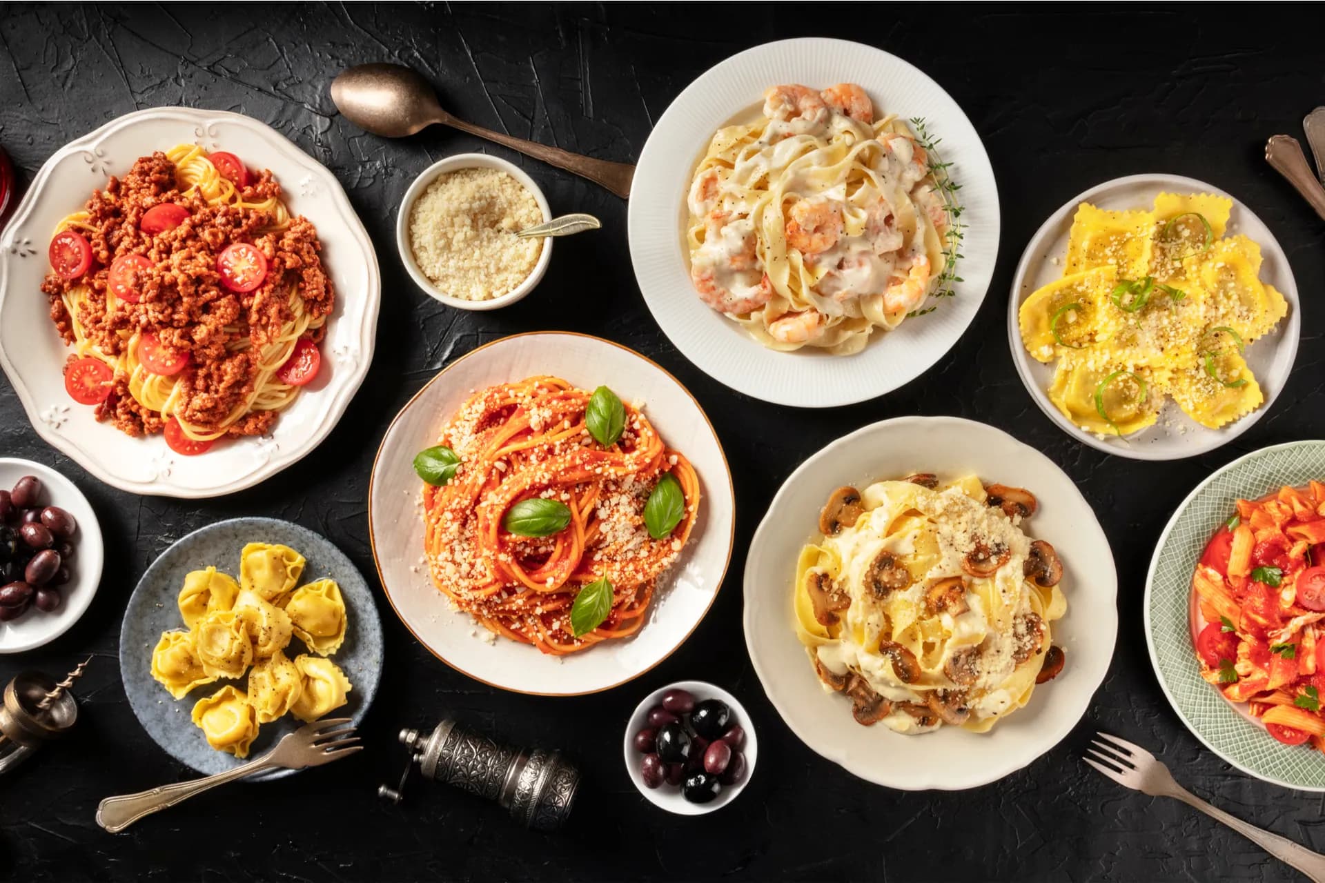 Fetuccini con Pollo Asado