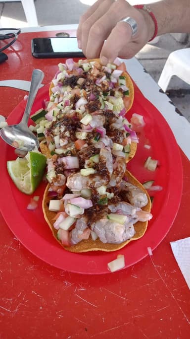 Tostada de Camarón