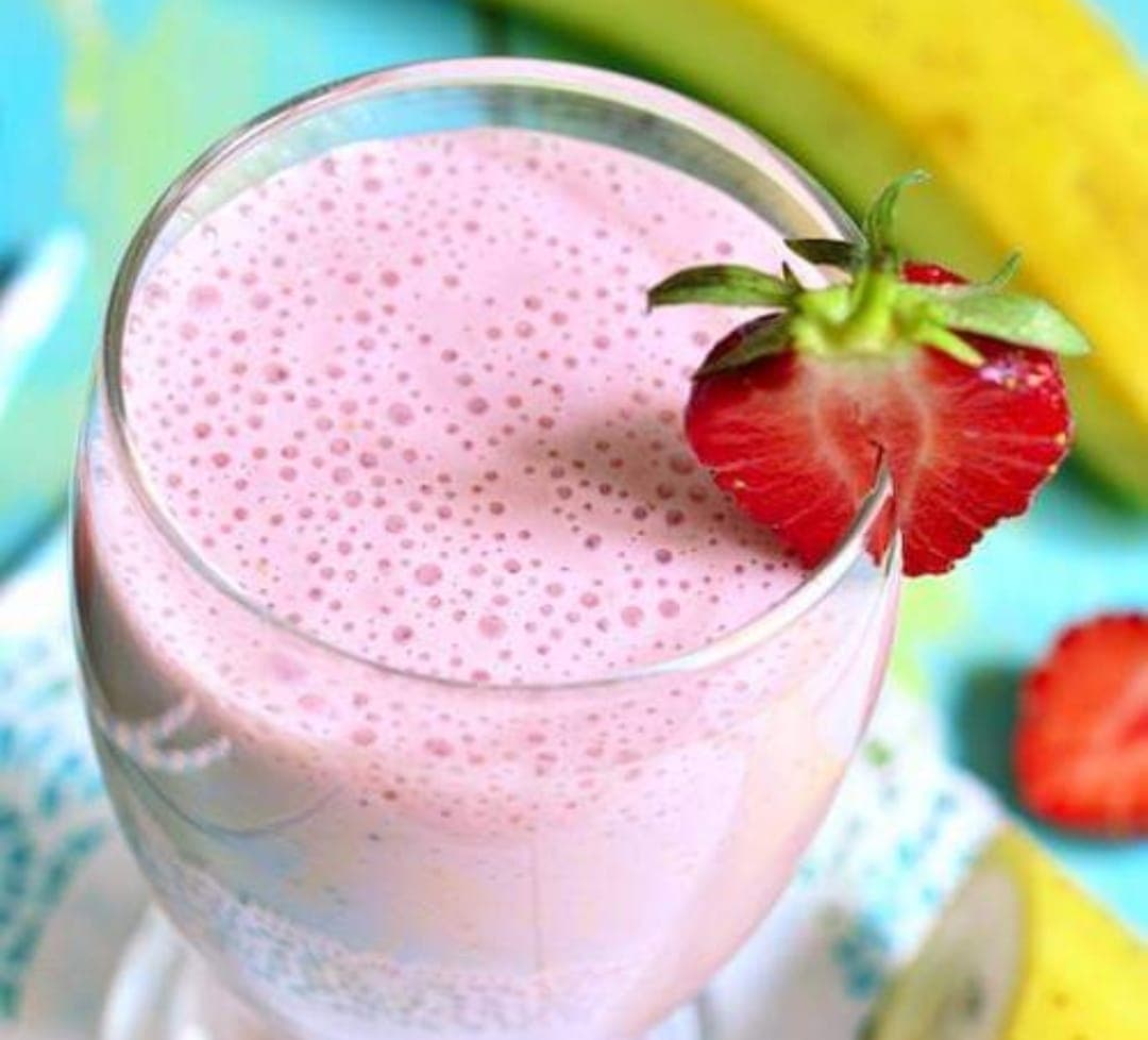 Licuado de Plátano o Fresas Litro