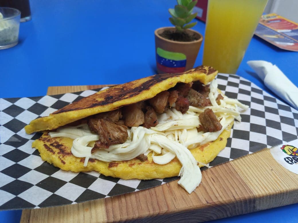 Cachapa de Pernil