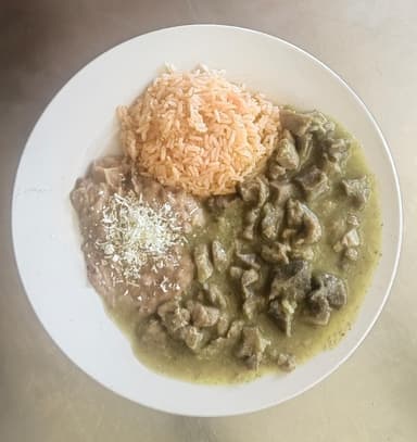 Guiso  Carne en Salsa Verde