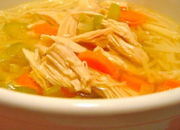Consomé de Pollo