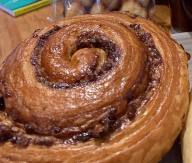 Rol de Canela y Nuez