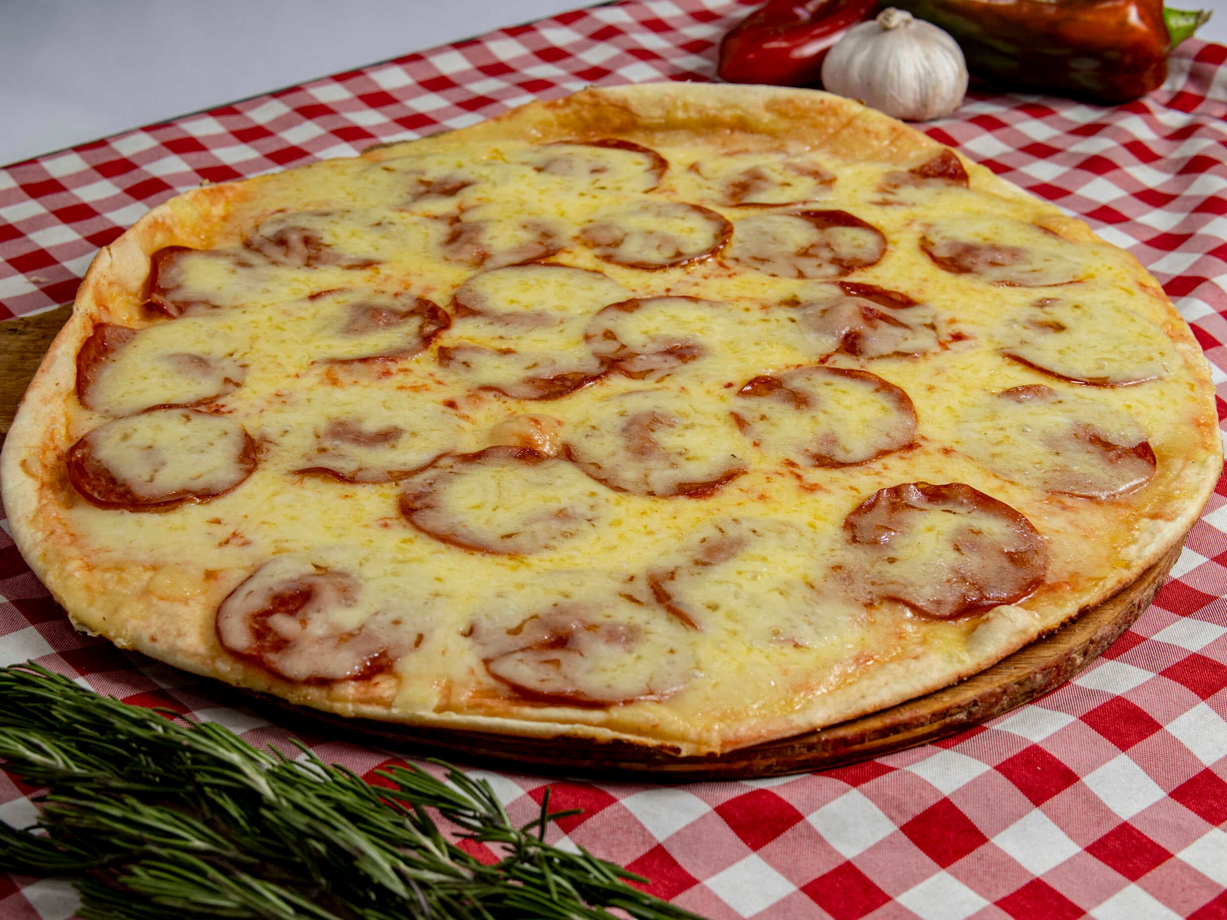 Pizza Pepperoni Caja 35 X 35