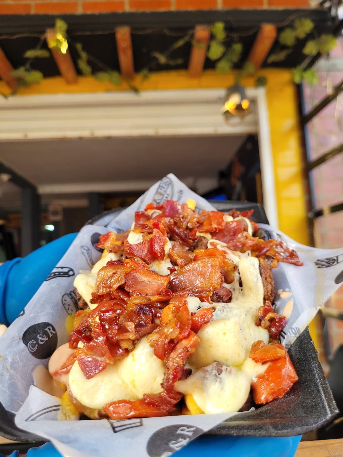 Salchipapa Con Carne (Para Dos)