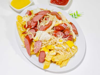 Salchipapa Royal