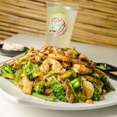 Teppanyaki con Carne