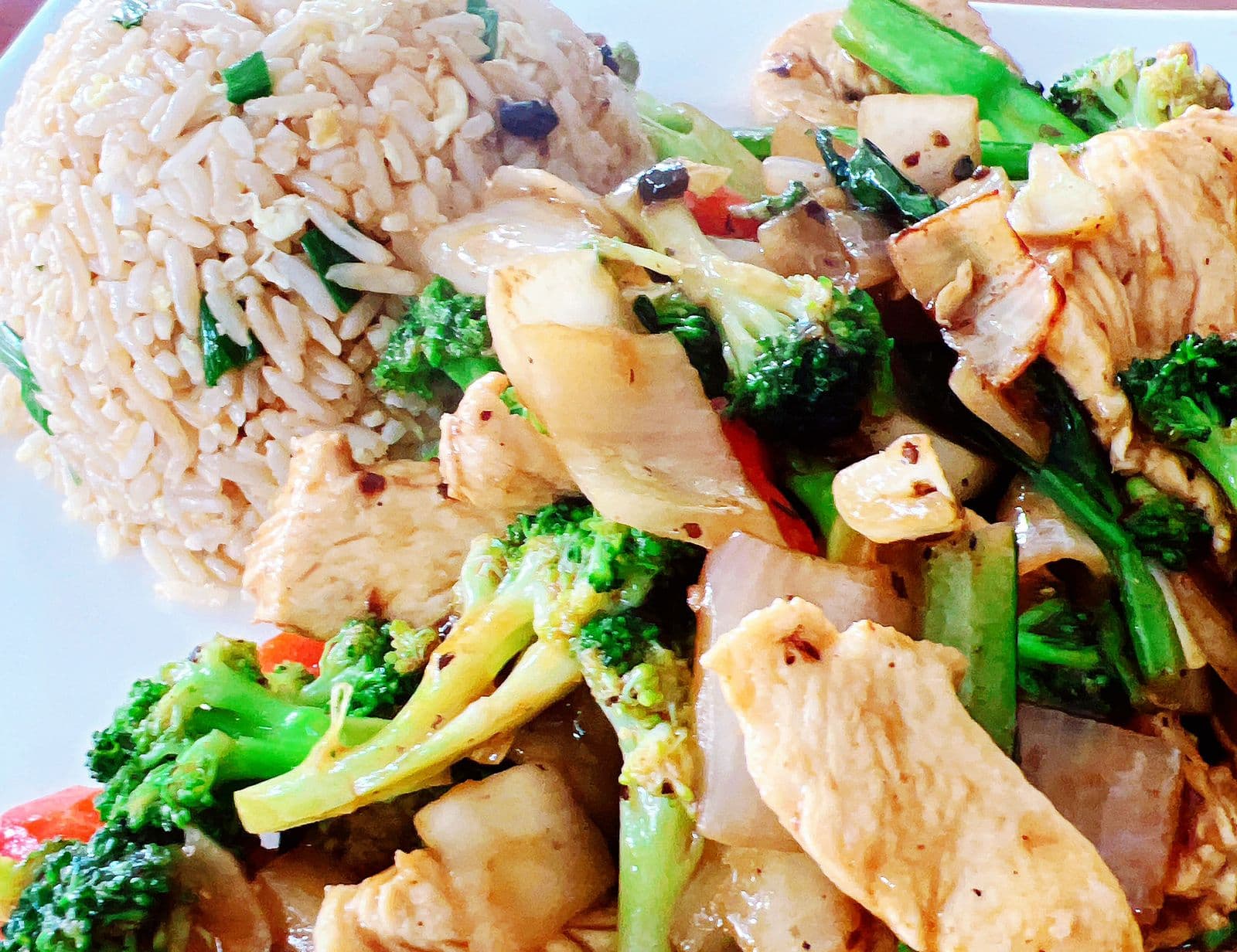 Verdura con Pollo y Tausí
