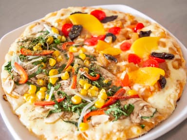 Pizza personal 4 Porciones ( 1 ingrediente )
