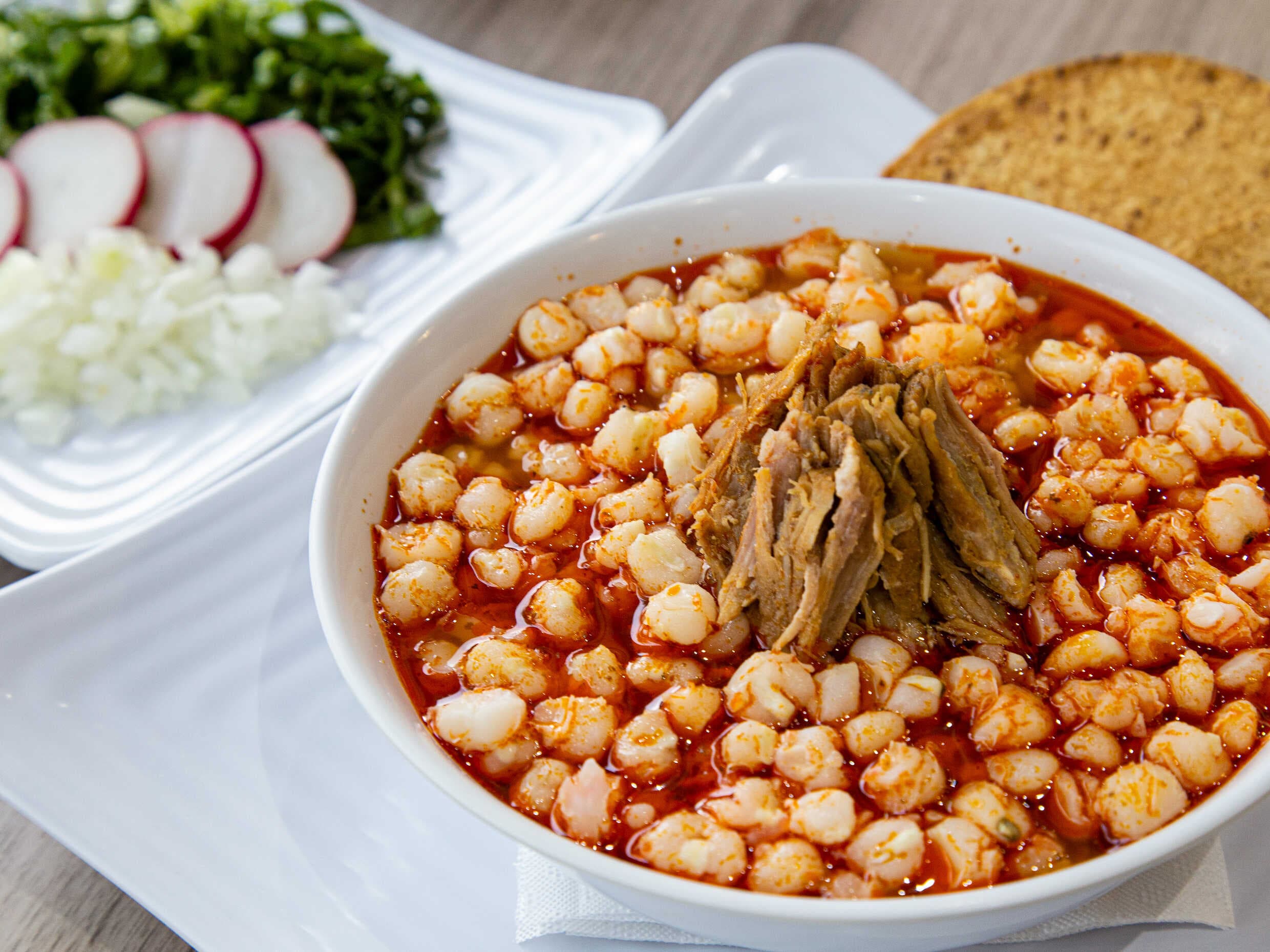 Pozole de Cuerito (Mediano)