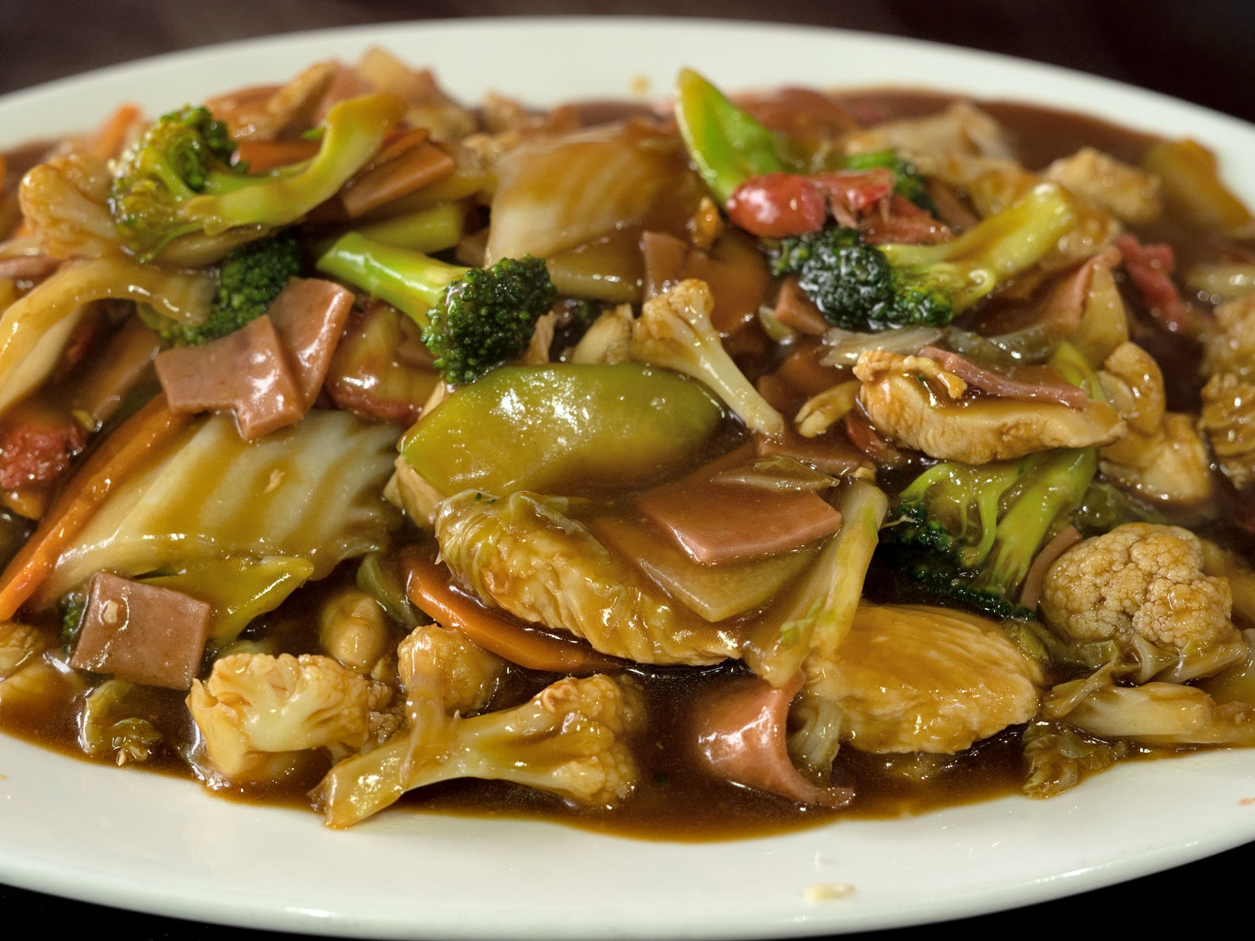 Chop Suey con Carne de Res Medio