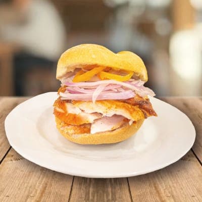 Pan con Chicharrón