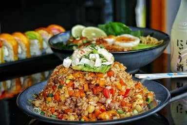 COMBO PERSONAL Yakimeshi de Pollo+Refresco