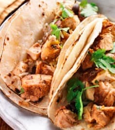 Combo-Combo 4 Tacos Surtidos+ 1 Agua Gratis