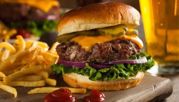 Hamburguesa con Papas