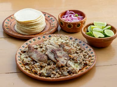 1/2 KG de Costilla con Queso