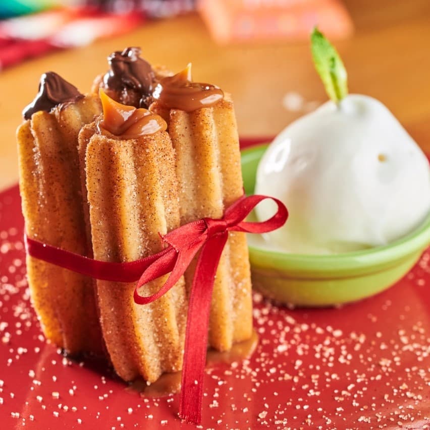 Churros Rellenos Combinados con Helado