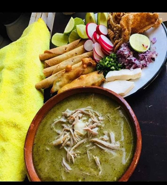 Pozole Blanco