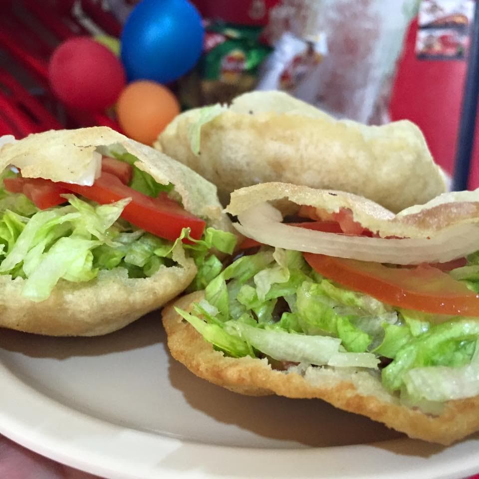 Gorditas Infladas + Agua