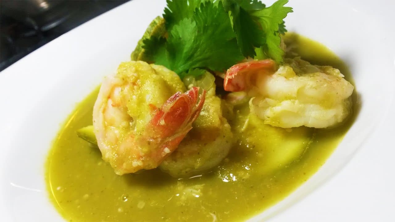 Camarones En Salsa Verde