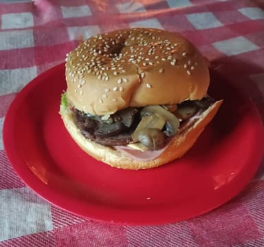 Hamburguesa con Champiñones