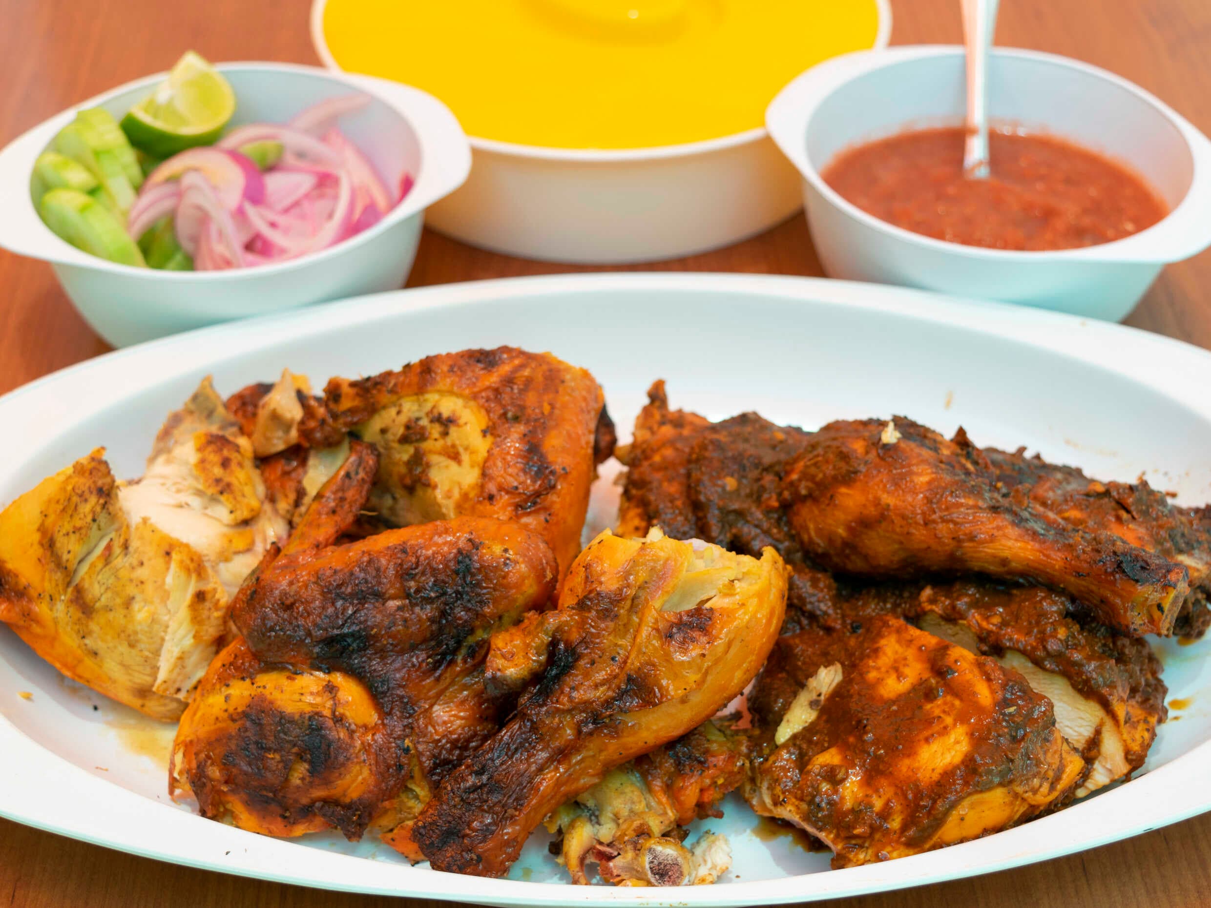 MARTES!!COMPRA 1 Pollo y de Regalo 1/2 PolloGRATIS