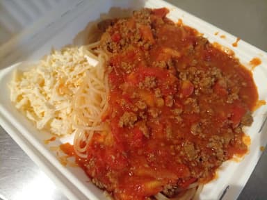 Espagueti en Salsa Roja