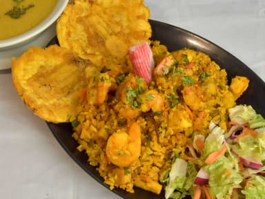 Arroz a la Marinera + Consomé