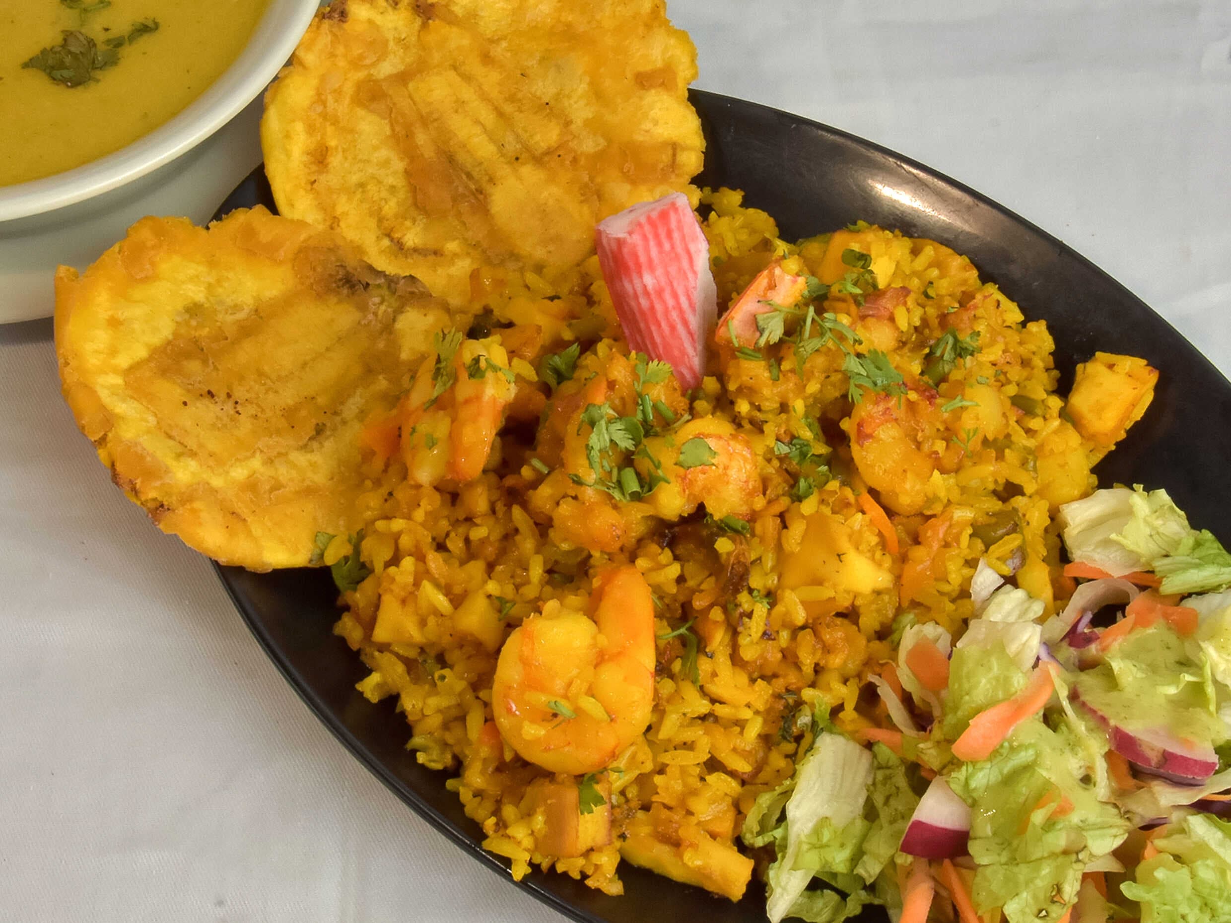 Arroz a la Marinera + Consomé