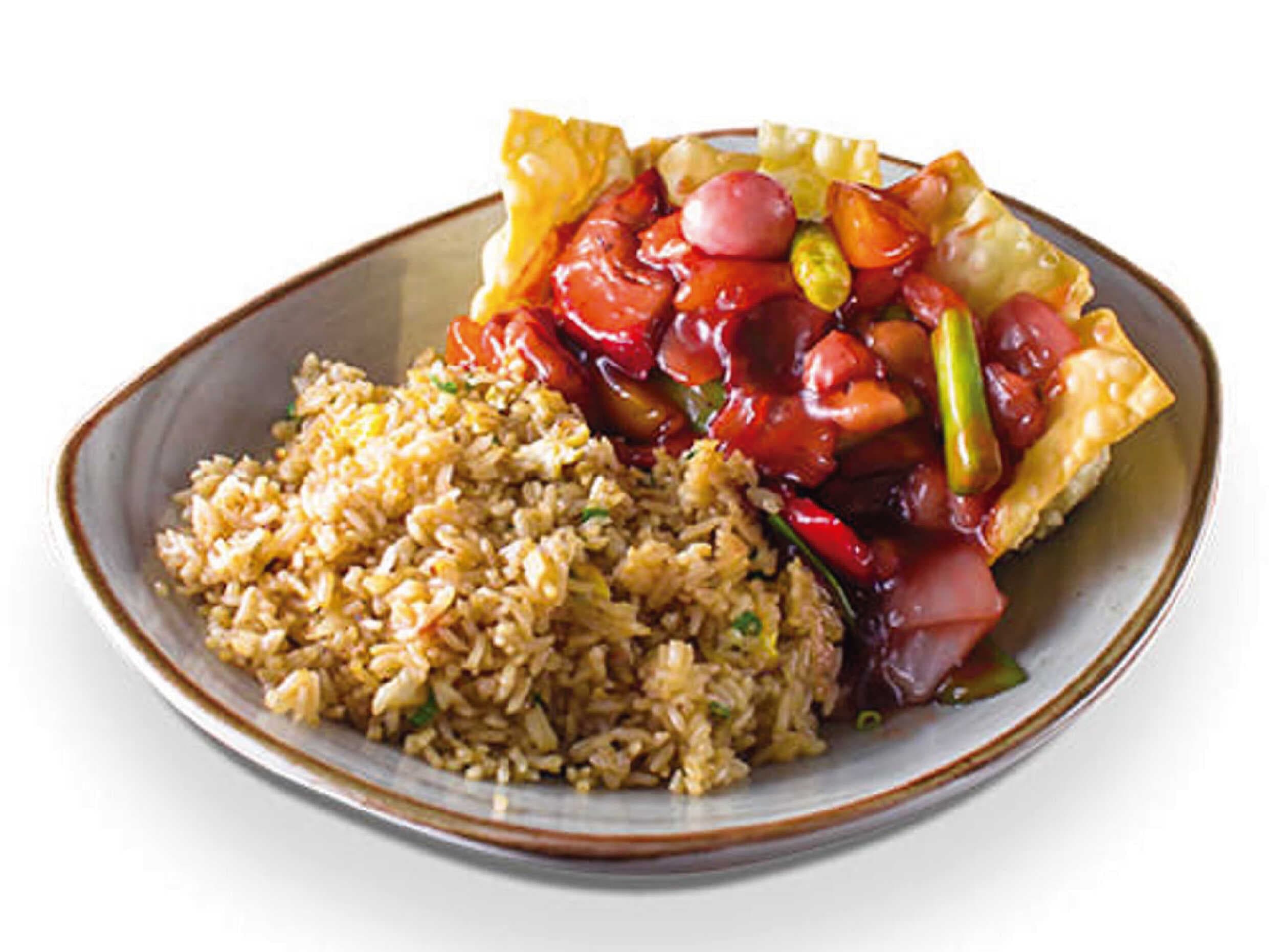 Kam Lu Wantan de Pollo con Arroz