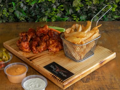Combo-Boneless con papas + Bebida