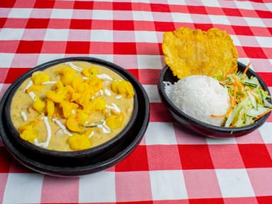 Combo Dos Platos de Comida de Mar a Elección